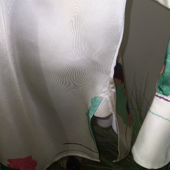 H&M STUDIO 2020 Women's MultiColor Abstract Print Long Sleeve Blouse- Size S - Picture 9 of 14